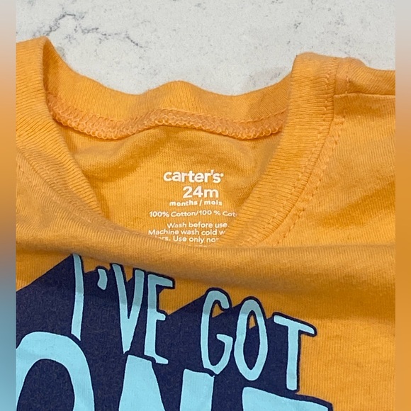 TEE’s 4/$15 Cute Carter’s graphic tee 24m - Picture 3 of 4